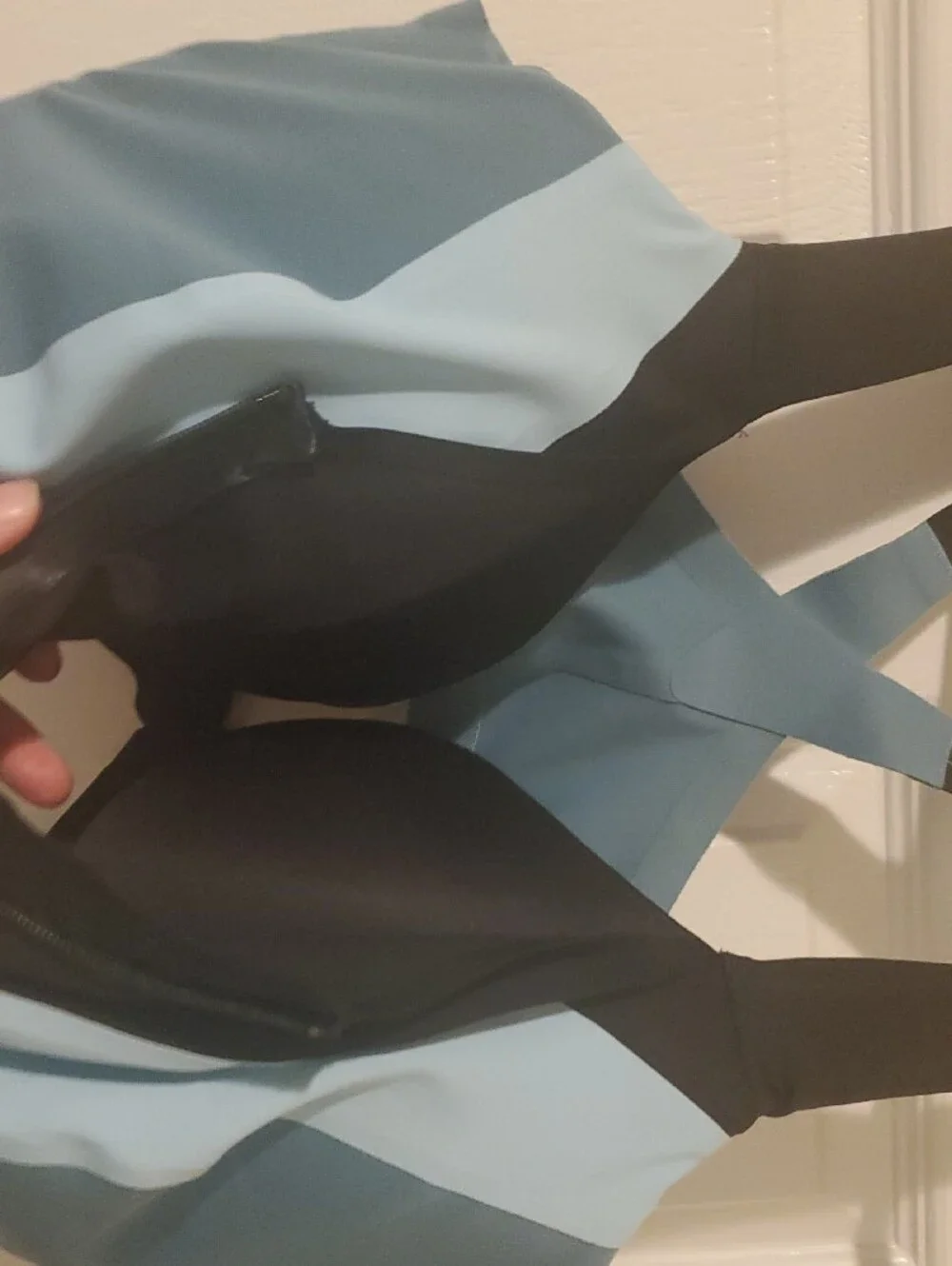 Victoria's Secret Light Blue & Teal Front-Zip Sports Bra